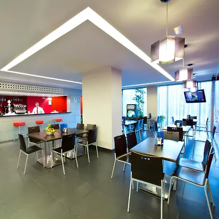 ホテル By Pierre &