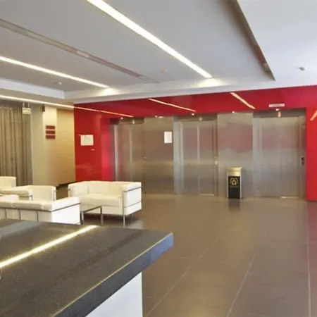 By Pierre & Ξενοδοχείο 4*