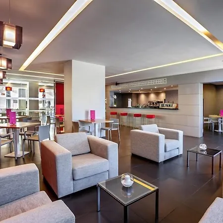 Ξενοδοχείο By Pierre &