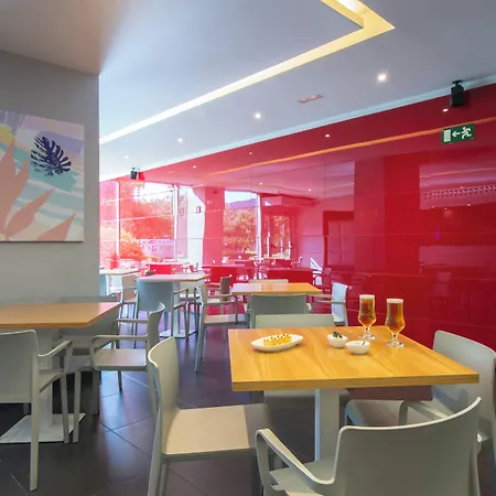 Ξενοδοχείο By Pierre &