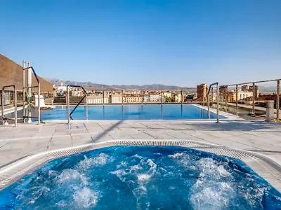 Hotel By Pierre & 4*