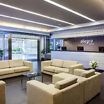 Hotel By Pierre &