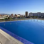 Hotel By Pierre &