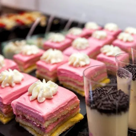 Hotel By Pierre & 4*
