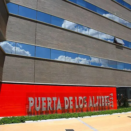 By Pierre & Hotel Granada
