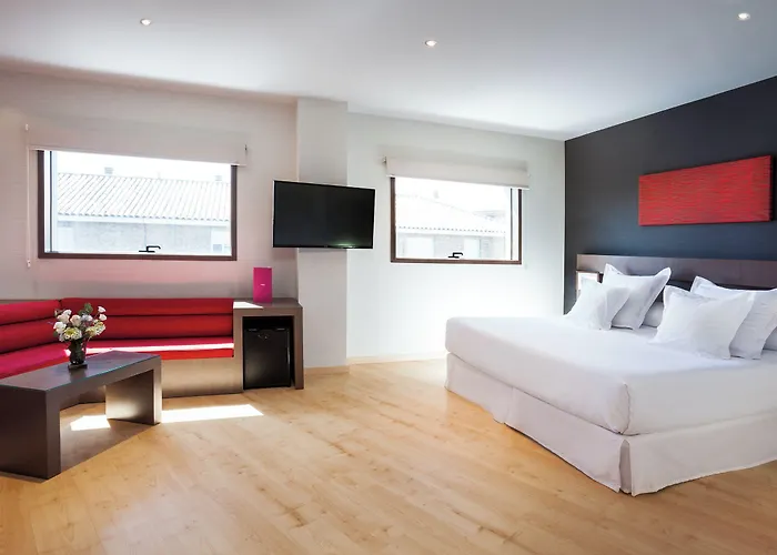 By Pierre & Otel