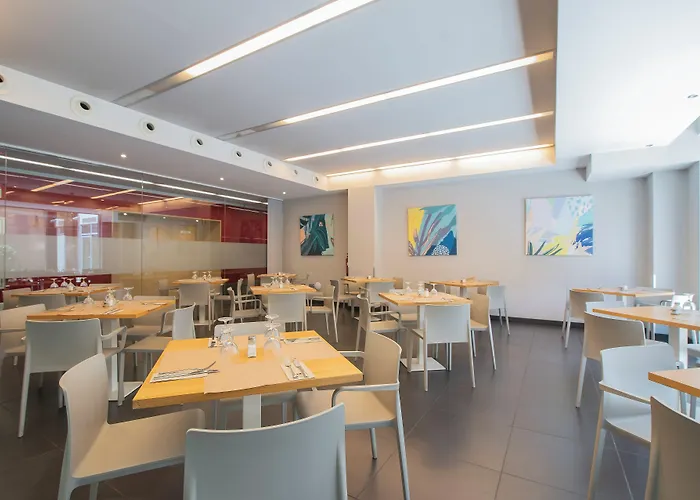 Otel By Pierre &