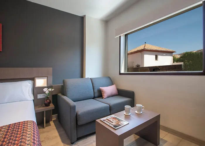 Otel By Pierre & Granada